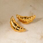 CROISSANT EARRINGS